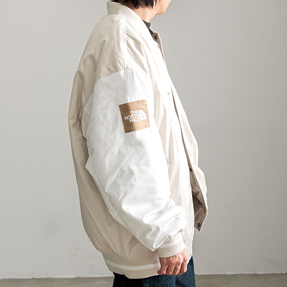 THE NORTH FACE ブルゾン アウター ザノースフェイス WHITE