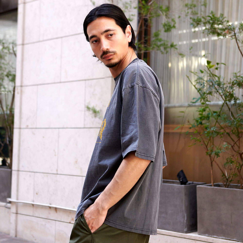  x THRASHER XXLサイズ 希少サイズ　新品 THRASHER（スラッシャー） THRASHER Tシャツ メンズ ブランド 半袖