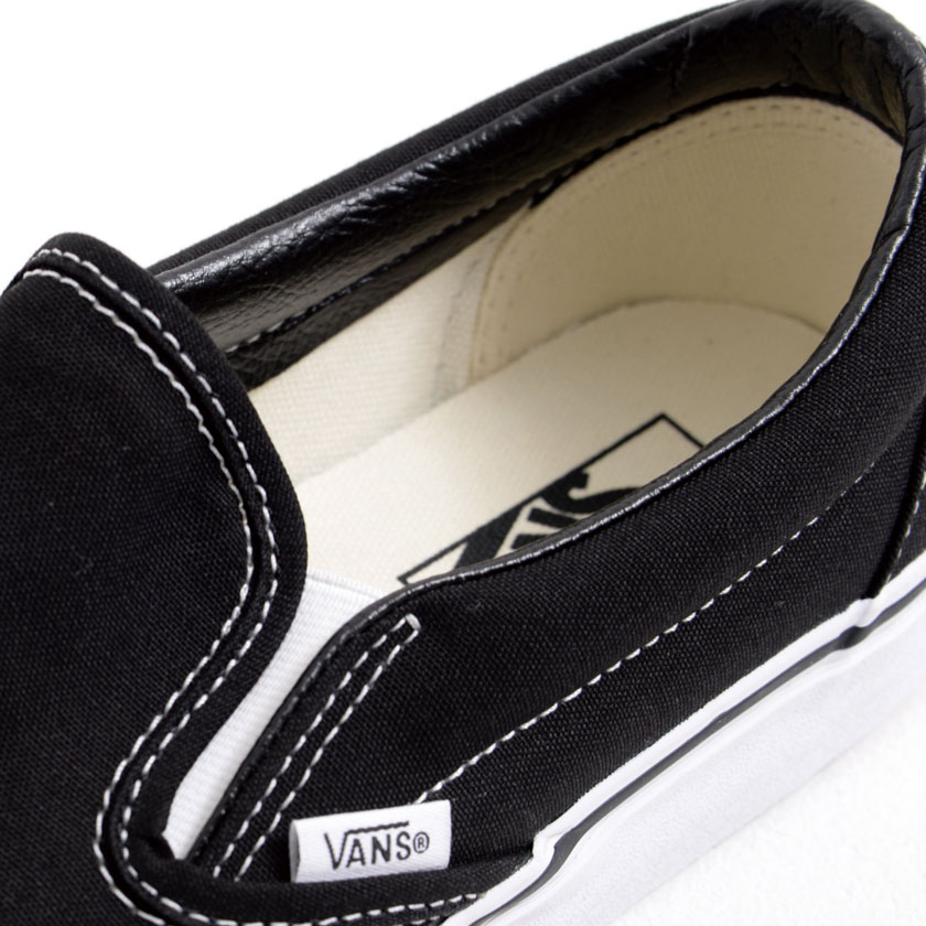 VANS（ヴァンズ） バンズ スニーカー メンズ Classic Slip-On 