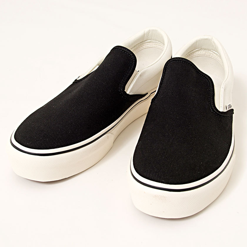 Vans ヴァンズ スリッポン スニーカー メンズ バンズ Surf Supply Karina Black ローカット 黒 白 Vn0a3mvc4xy シルバーバレット 通販 Yahoo ショッピング
