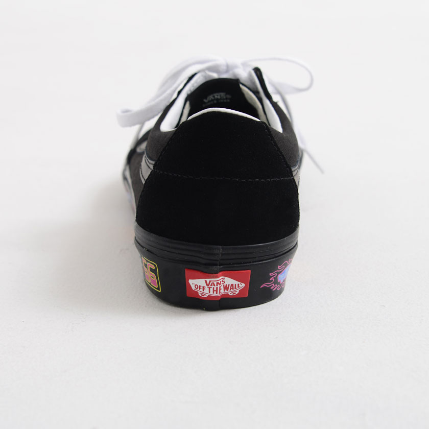VANS ブラック スニーカー SK8-Low 27/42 Amazon.com | Vans SK8-Low™ Black/True White Men's 7, Women's