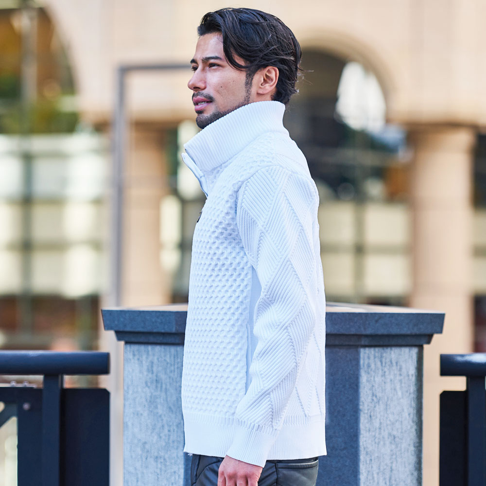 セール価格 SALE ブルゾン メンズ ブランド おしゃれ 長袖 アウター ジップアップ ニット カーディガン ロゴ エンブレム ユニセックス ゴルフウェア ホワイト ブラック 白 黒 M L LL XL VIOLA ヴィオラ 大人 上品 きれいめ 秋 冬 秋冬 20代 30代 40代 ファッション [Y52137] VIOLA ブルゾン メンズ ブランド 長袖 アウター ジップアップ ニット