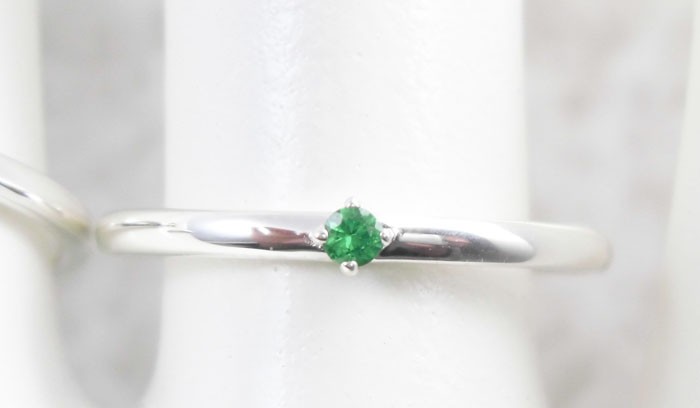 リング グリーンガーネット ツァボライト 華奢なサイズ感 トレンド
