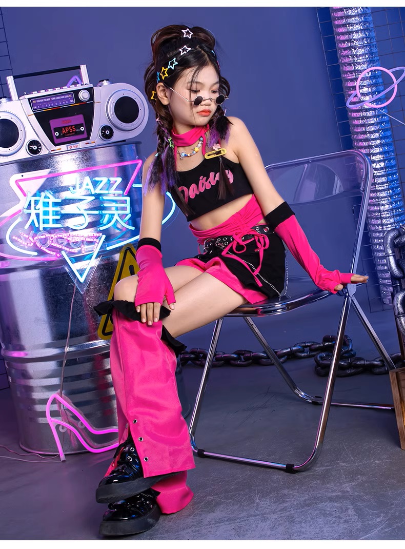 ダンス衣装 ガールズ 衣装 派手 ピンク 黒 K-POP 韓国 セットアップ