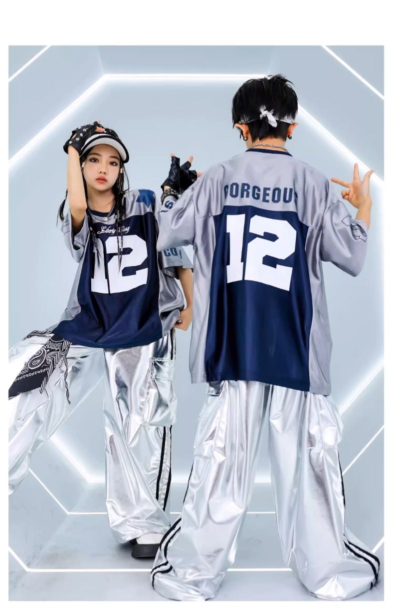 キッズダンス衣装 セットアップ 派手 キラキラTシャツ 銀