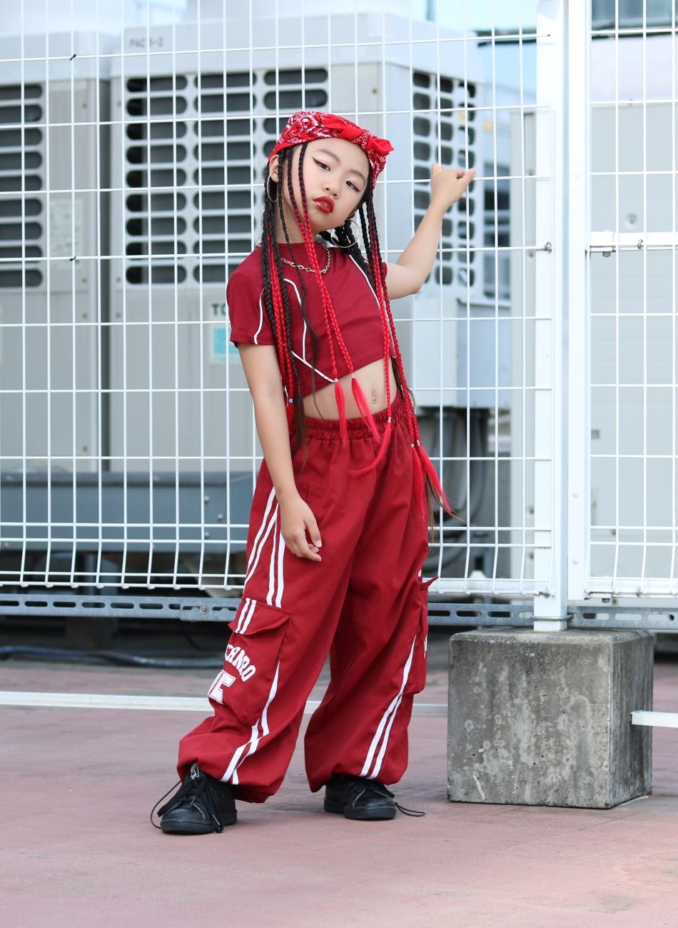 ヒップホップ ダンス衣装 ガールズ K-POP 韓国 黒 赤 キッズダンス衣装