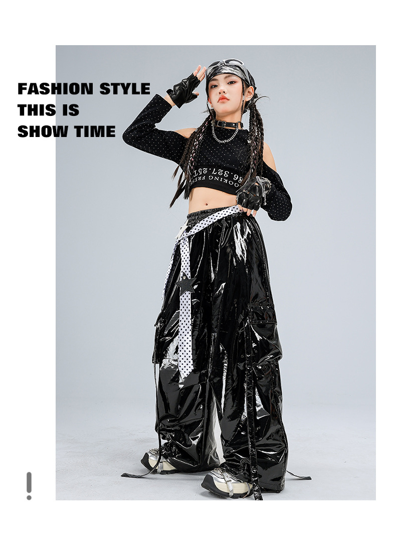 ダンス衣装 ガールズ 衣装 かっこいい 黒 赤 シルバー メタリック K