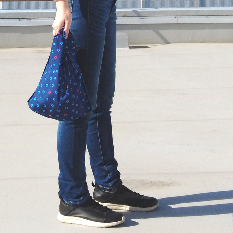 ◆ハンカチエコバック(はんかちのふくろ)【メール便8個まで】(6066) ハンカチみたいに持ち歩ける ポケットバッグ｜ひらくと使える2WAY布バッグ 生地 |  | 03