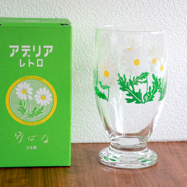 レトロ雑貨　グラス付き車飾り レトロ雑貨 グラス付き車飾り