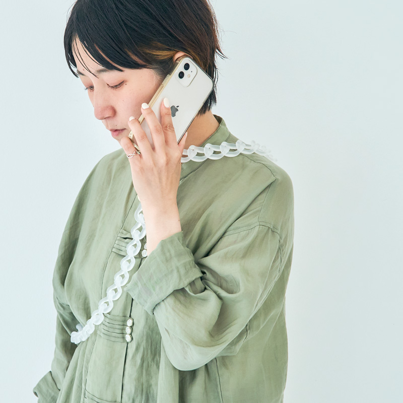 スマホショルダーストラップ チェーン 紐 アクリル ツイストチェーン