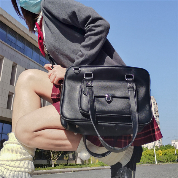 スクールバッグ レディース 学生カバン 男女兼用 女子 シンプル 通学 お出かけ 高校生 大容量 修学旅行 軽量 部活 おしゃれ 女子力 便利  :hx21jun28rszfb12:しろくまStore - 通販 - Yahoo!ショッピング