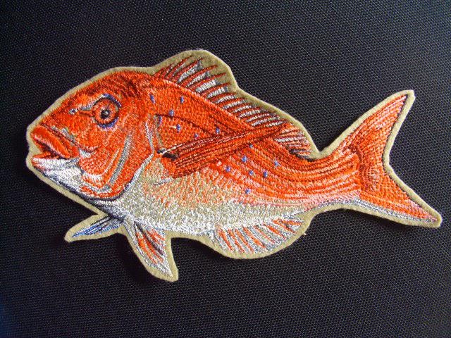 魚ワッペン「真鯛」アイロン接着付き釣り漁お祝いお買い得 : s01 : 刺繍家族 - 通販 - Yahoo!ショッピング