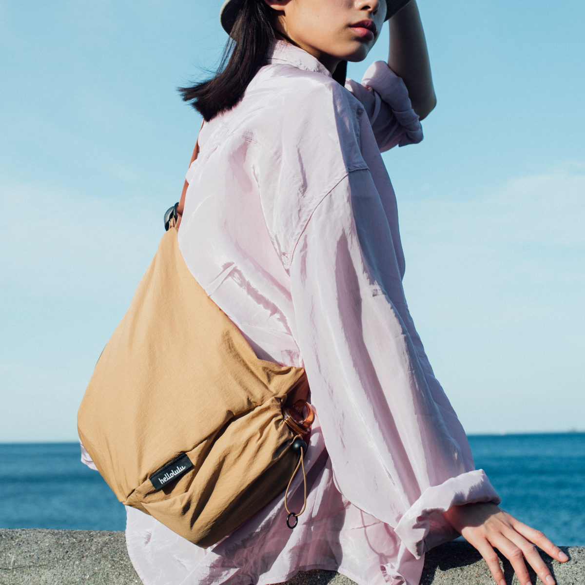 hellolulu（ハロルル） ショルダーバッグ レア REA （ バッグ