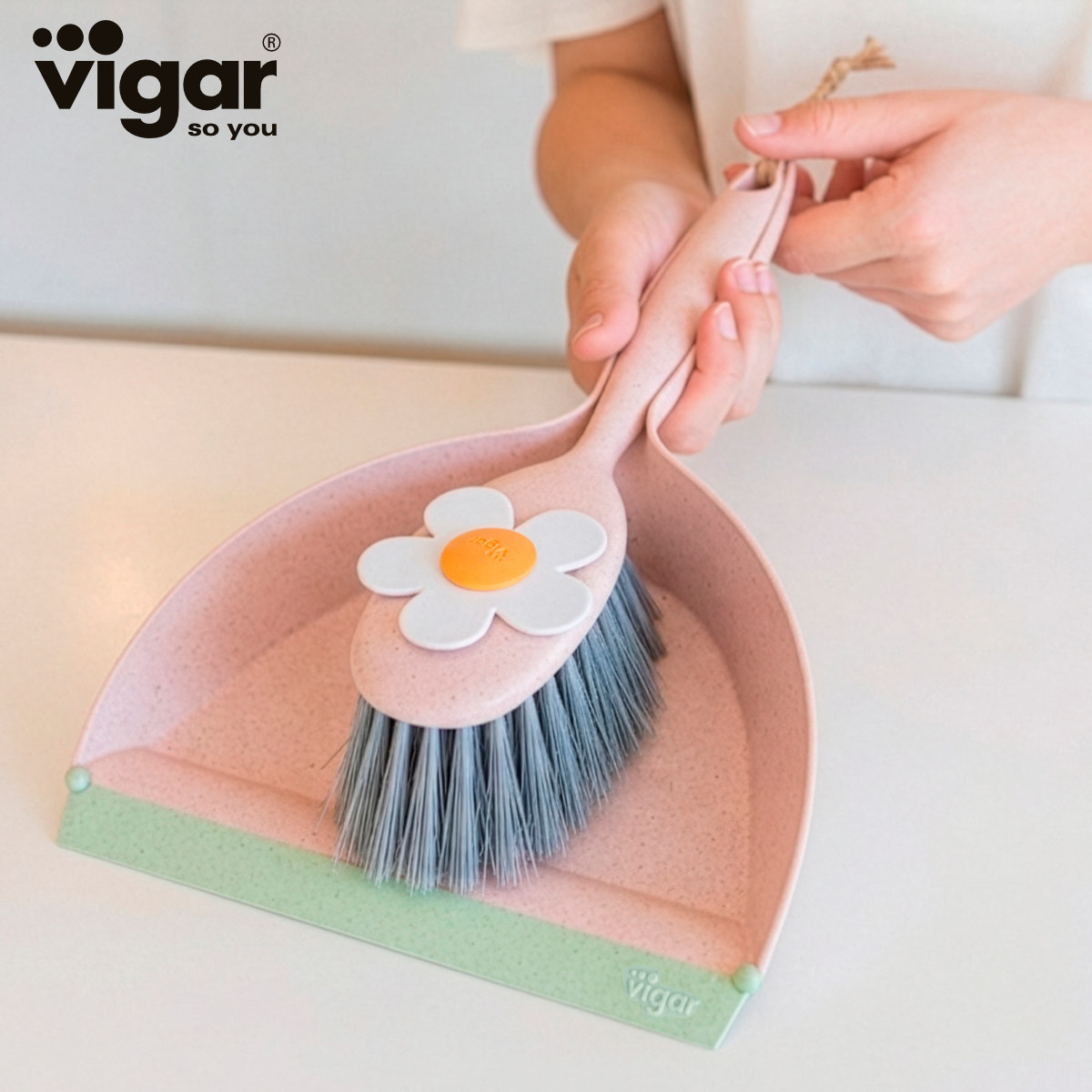 Vigar ヴィガール フローガニック ハンディセット FLORGANIC Handy Set ( 掃除 ホウキ コンパクト かわいい 箒 ミニほうき 卓上 )