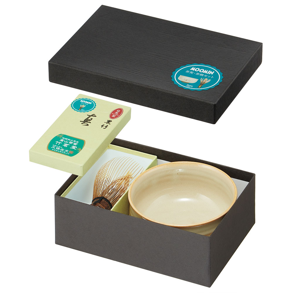 未使用新品】織部焼茶道具セット お香や茶筅5点保管品 MOOMIN（ムーミン） スケーター 抹茶 茶碗 茶筅 セット 焼物 赤膚焼