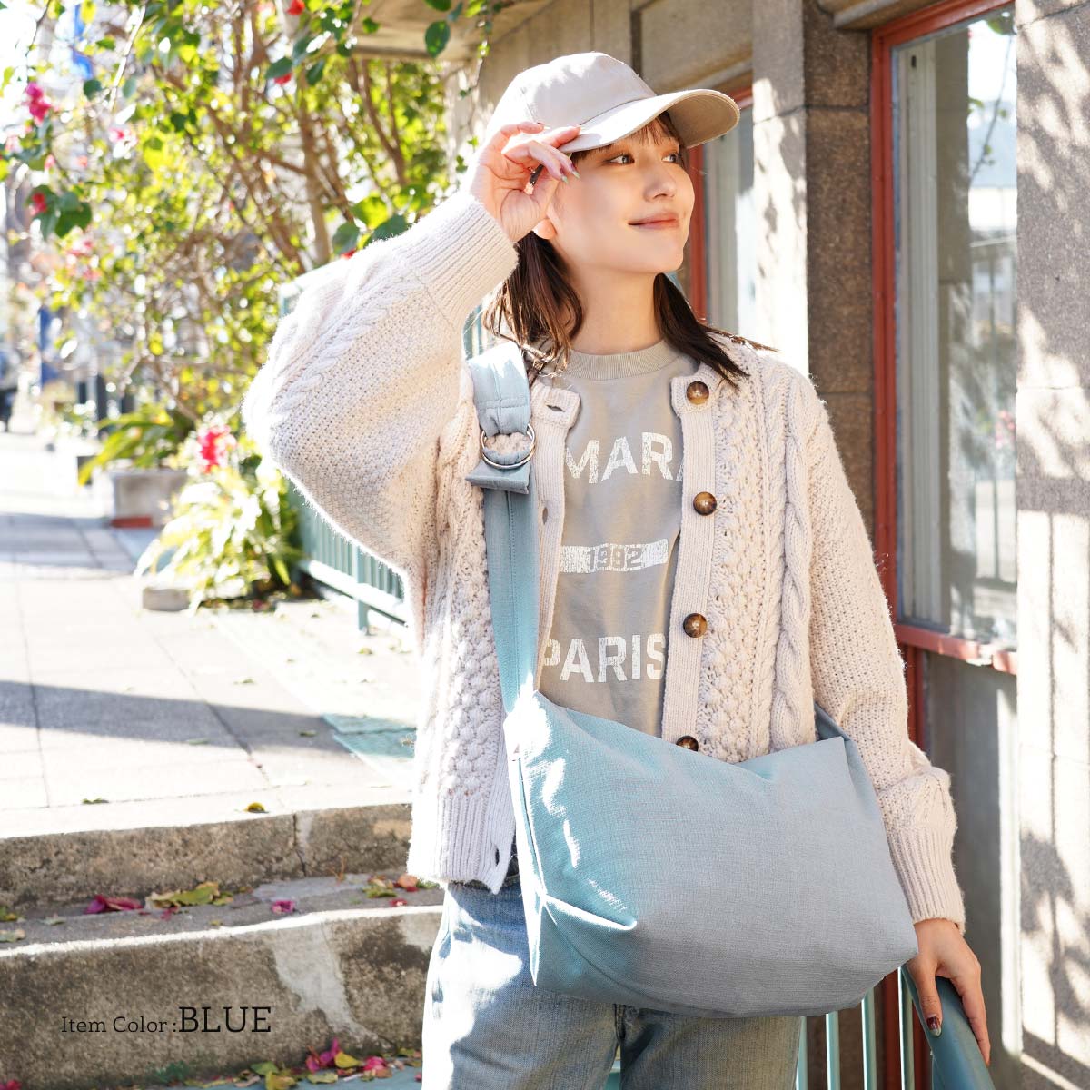 ライトグレー ショルダーバッグ M82086 ライトグレー ショルダーバッグ M82086 ライトグレー ショルダーバッグ