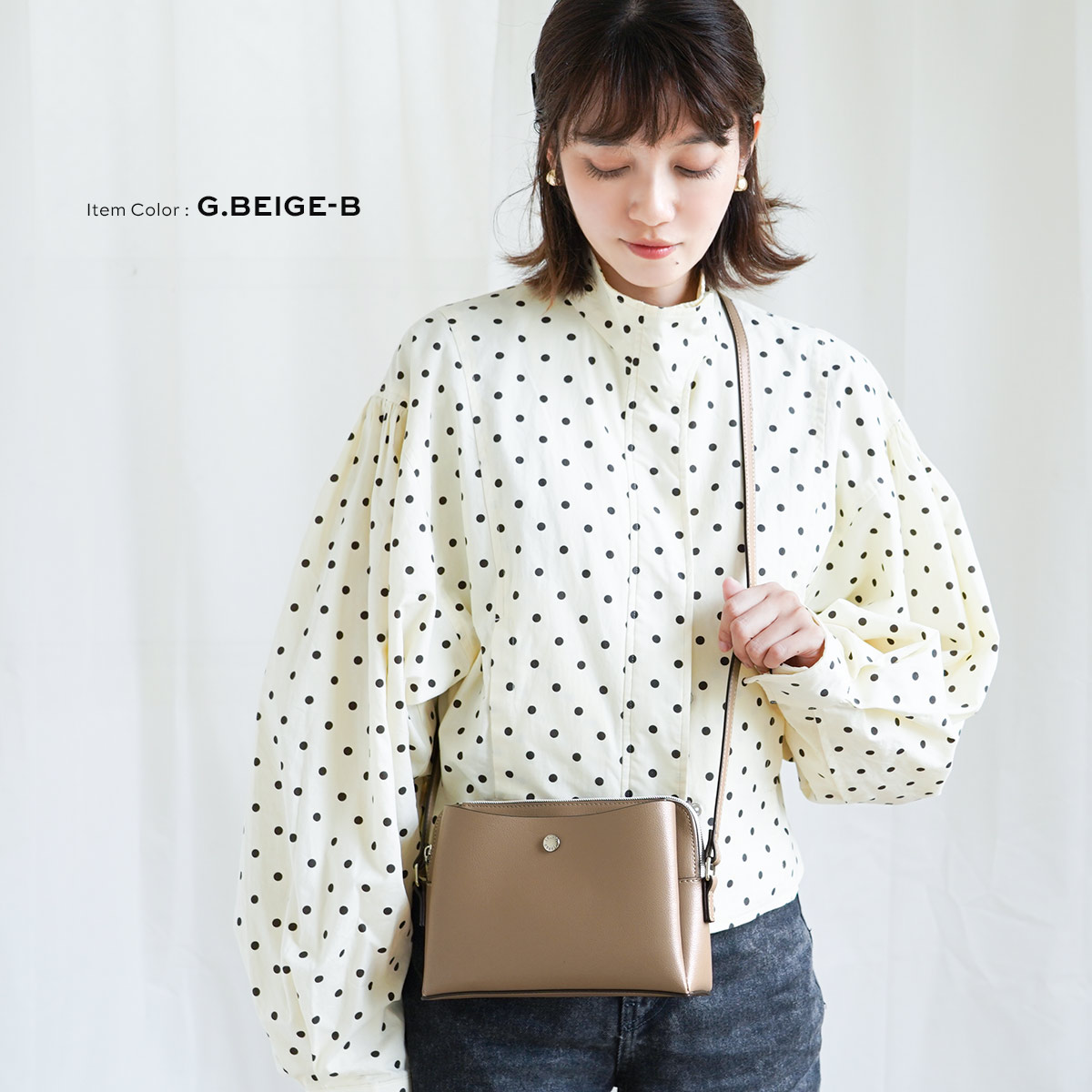ショルダーバッグ ミニ レディース 超軽量220g お財布機能付き カード 