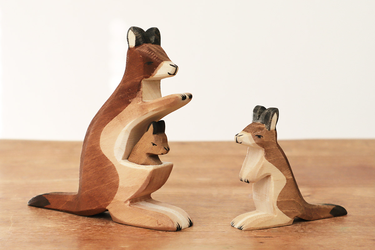 Ostheimer オストハイマー 木製 フィギュア カンガルー 子供 オブジェ