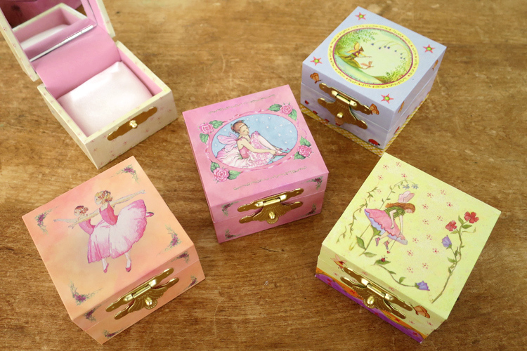 ジュエリーボックス