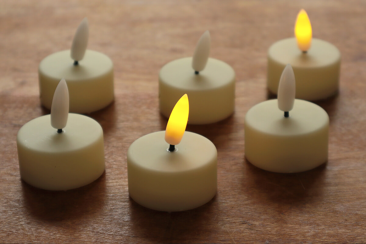 LEDのティーライトキャンドル