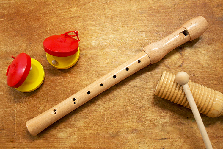 リコーダー おもちゃ 楽器 木製玩具 笛 子供 キッズ オランダ New 