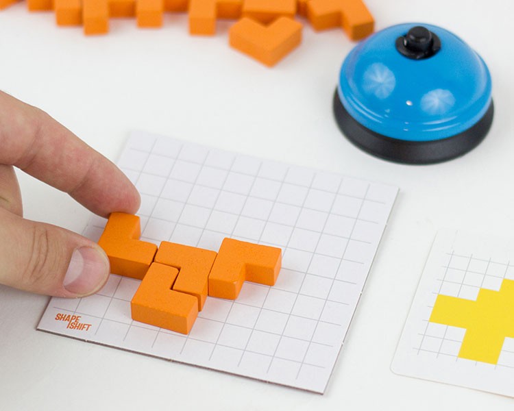 2022年春の 数学 工学 技術 科学 ステム教育 STEM教育 子供 知育玩具 木製 絵合わせ おもちゃ パズル ゲーム イギリス  シェイプシフトゲーム STEM 知育玩具 - www.gellertco.com