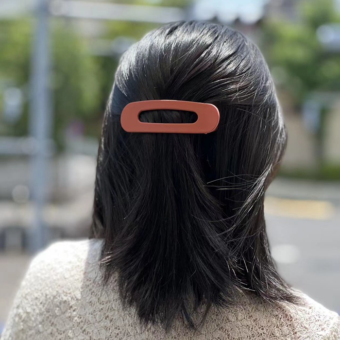 女性に人気なヘアアクセサリークリップ