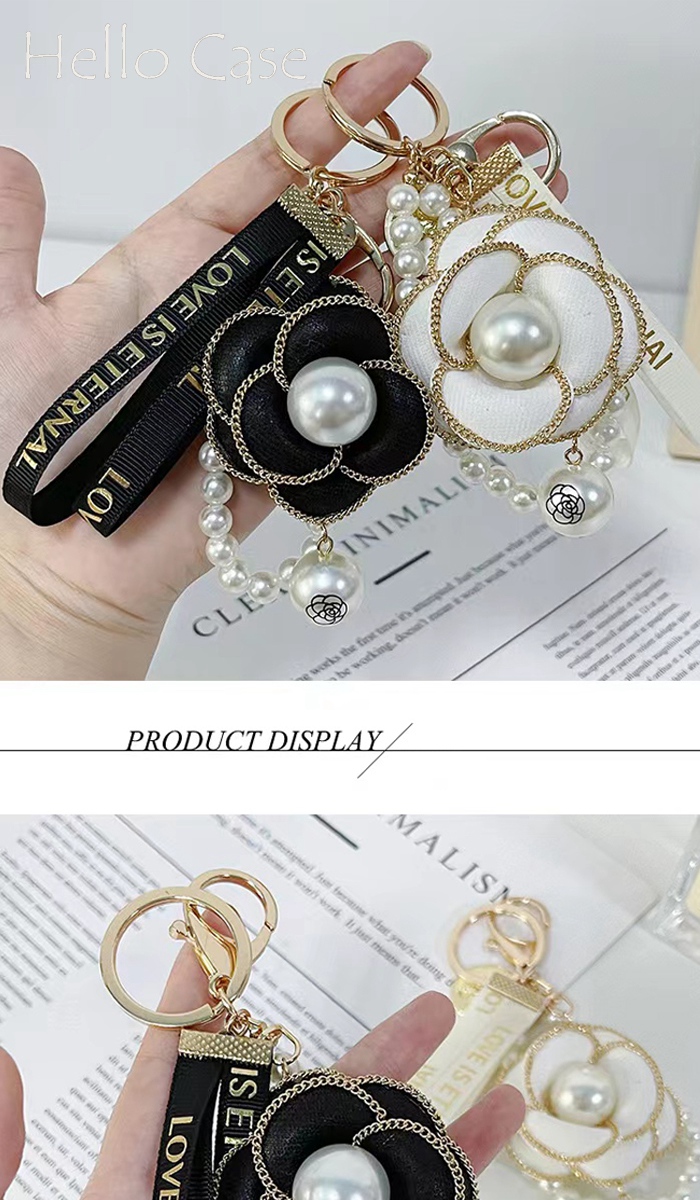 女性に人気なバッグチャーム カラフル花ビラ