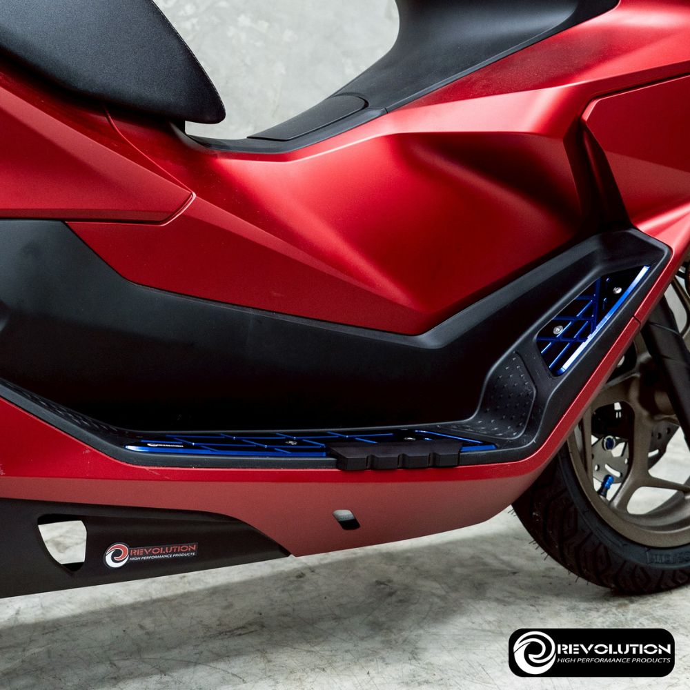  HONDA PCX160 カスタムパーツ
