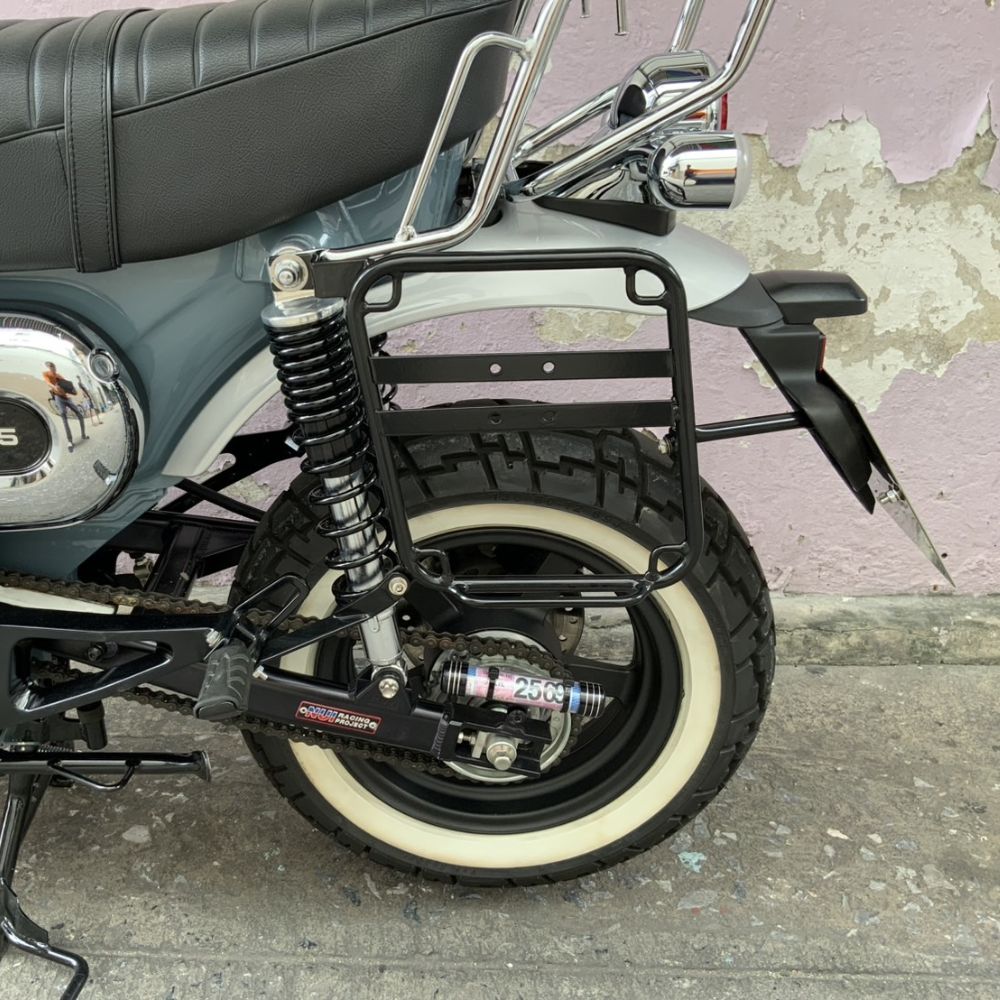 DAX125ツーリング カスタムパーツ