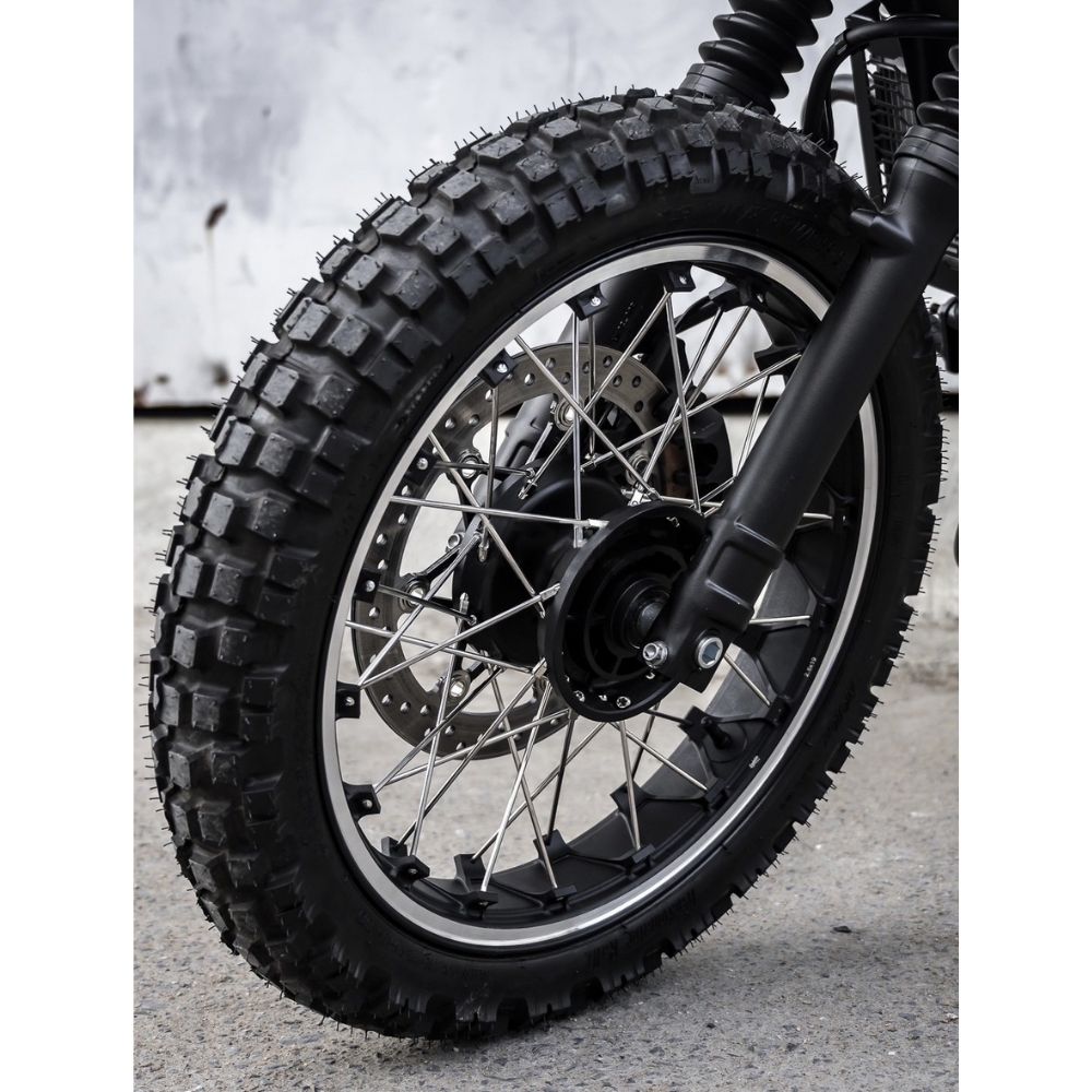 HONDA　cl250 　ノーマルタイヤ新品 ホンダ CL250/500用 チューブレスタイヤ用 キャストホイール