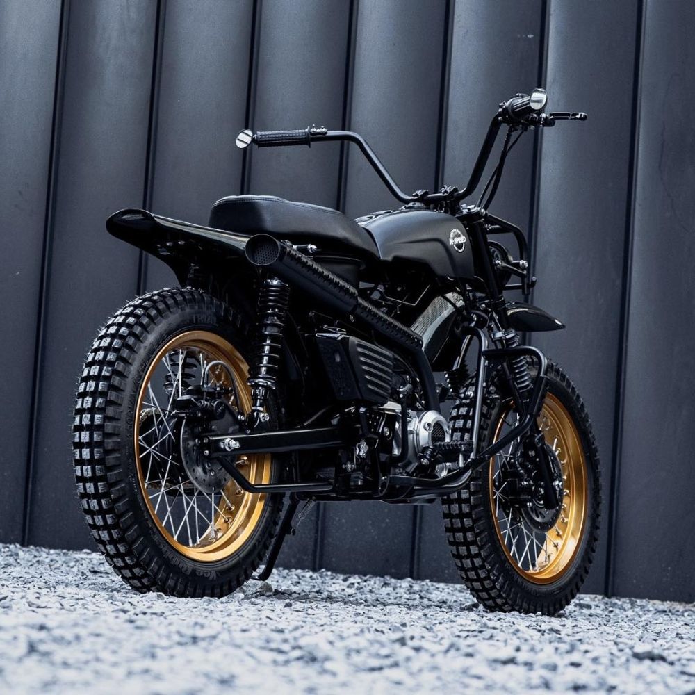 ホンダ（HONDA） ハンターカブ CT125 セラミックコーティング マフラー