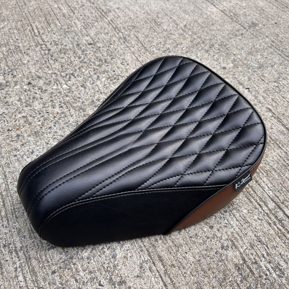 Ｋ-SPEED ホンダハンターカブ交換用シート ホンダ ハンターカブ CT125交換用シート CT106 /K-SPEED embroidered