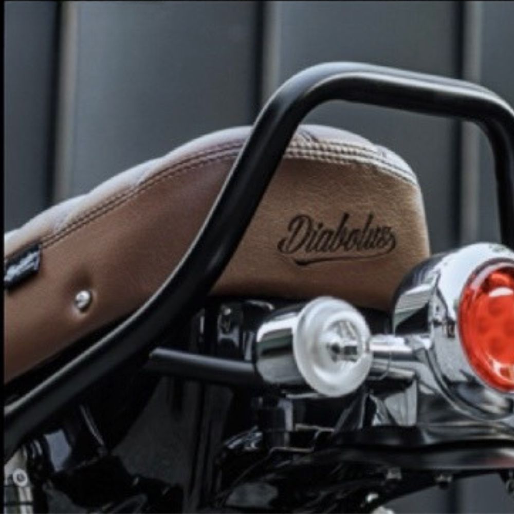 ホンダ ダックス125用交換シングルシート DX069 Diabolus by K