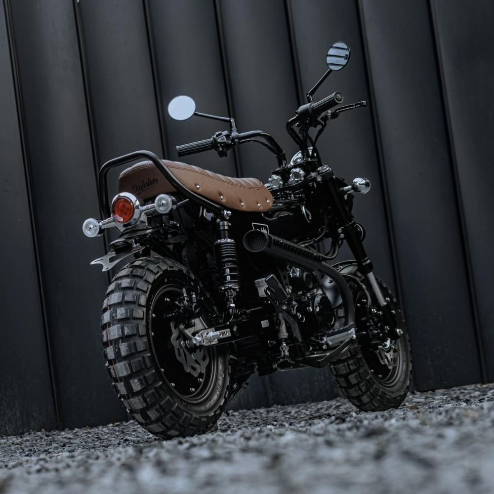 ホンダ ダックス125用交換シングルシート DX070 / Diabolus by K-SPEED