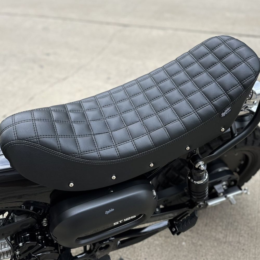 Diabolus バイクシート ブラウン Amazon | Diabolus ハンターカブCT125用ビンテージブラウン