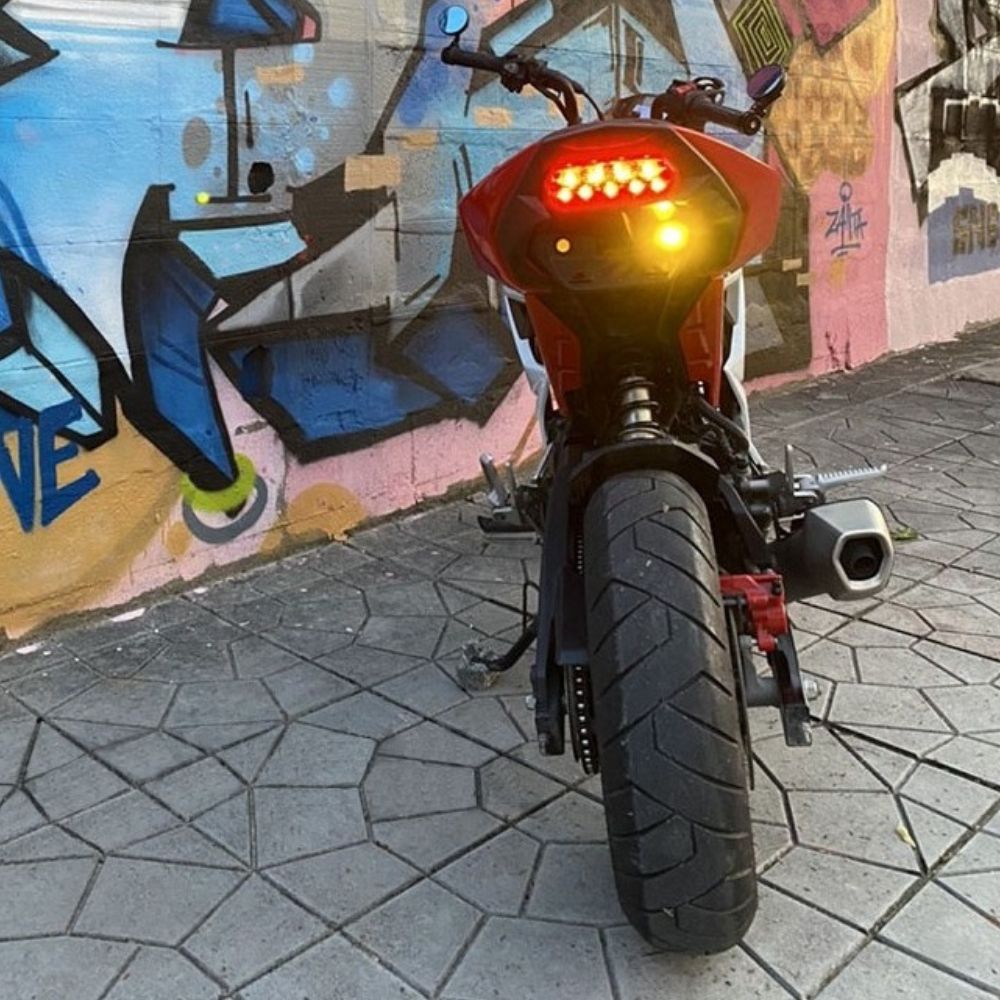 ホンダ（HONDA） グロム MSX125 LEDウインカー内蔵リアフェンダー