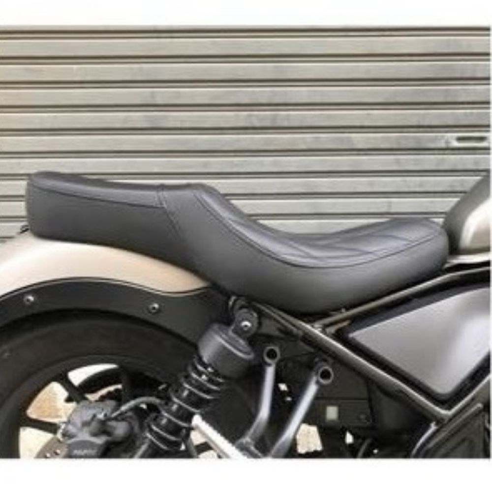 美品）ホンダ レブル250/500交換用ロングシート （旧Diablo） ホンダ（HONDA） レブル250/500交換用ロングシート RB0070 Diablo