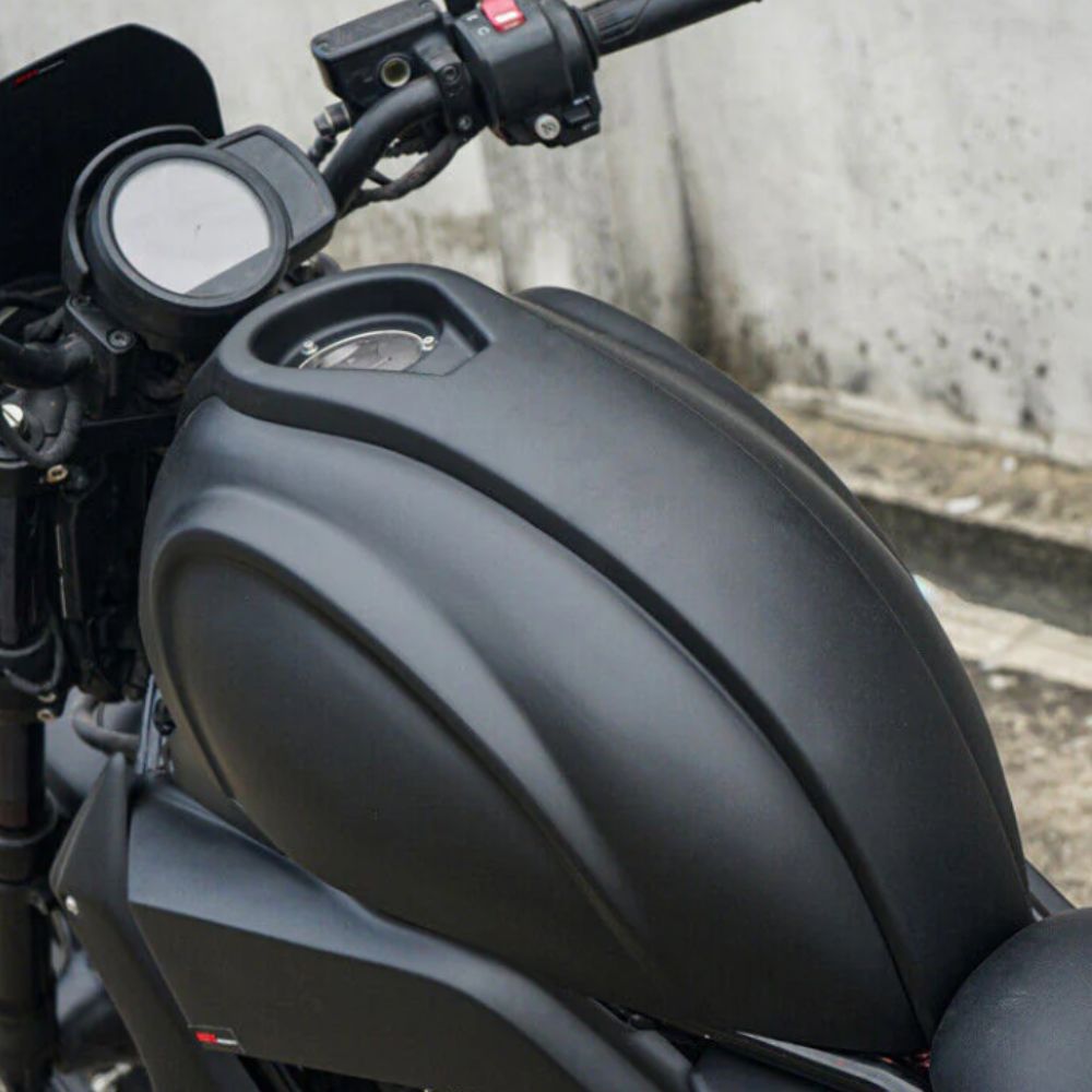 ホンダ（HONDA） MAXNUS レブル1100 カスタムタンクカバー マット