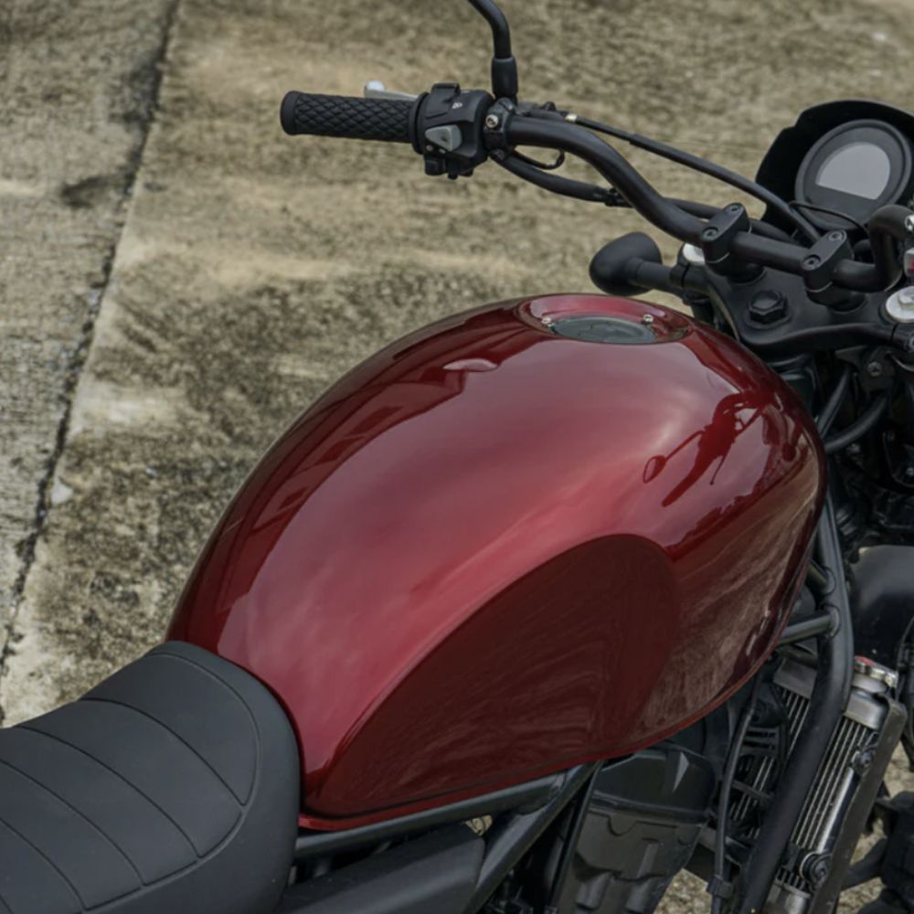 ホンダ（HONDA） BLACKWING(旧MAXNUS) CL250/500 用 タンクカバー