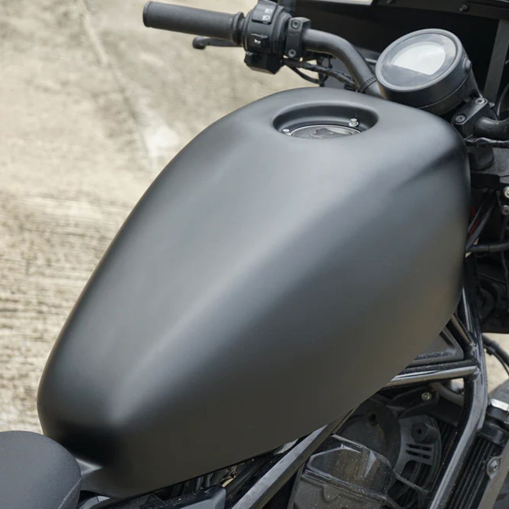 レブル MAXNUS レブル250/500用マットブラック タンクカバー V2 ボバー
