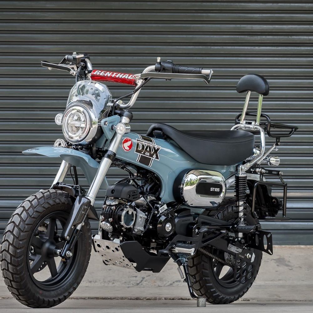 DAX ST125 カスタムパーツ