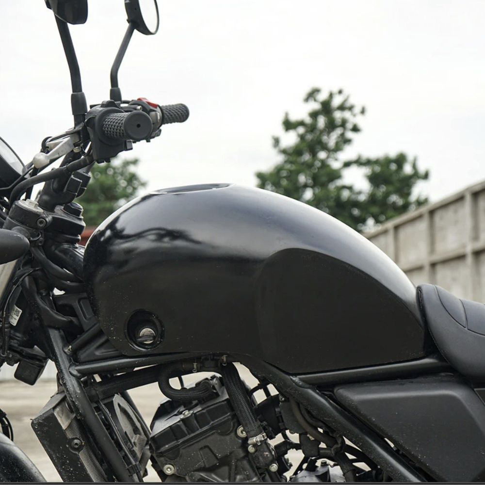 ホンダ（HONDA） BLACKWING(旧MAXNUS） CL250/500用 タンクカバー