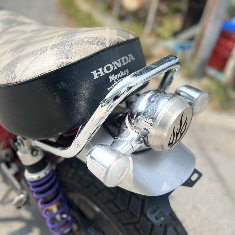 モンキー UDOM ホンダ モンキー125 グラブバー[シルバー/ブラック]Grab