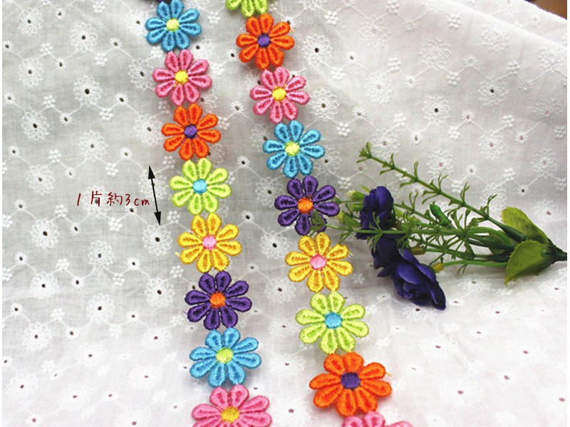 パセリ美品アルベロベロ。刺繍やビーズ、可愛いが沢山のパンツ♡ ぱせり様専用（パセリ様専用美品アルベロベロ。刺繍やビーズ