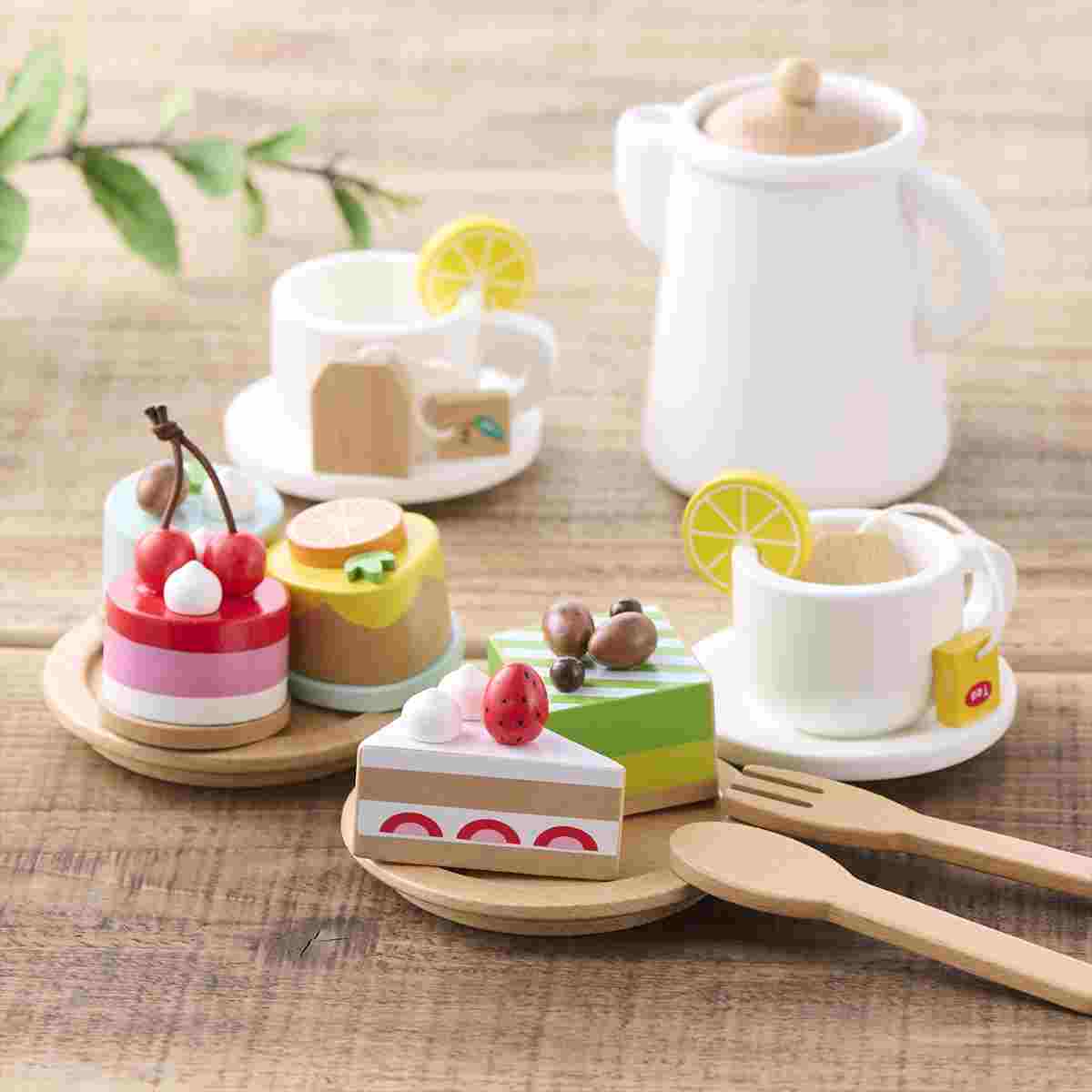 MILAN 木製おままごと　ケーキセット　木のおもちゃ Sweet little chef 木製ままごと プチケーキセット 木のおもちゃ