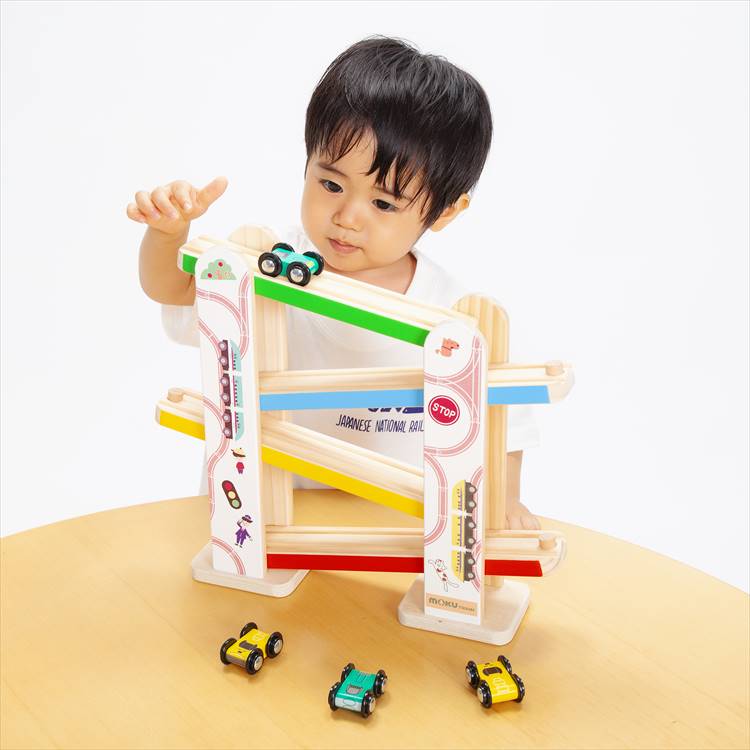 moku TRAIN ジグザグレールタワー 知育玩具 木のおもちゃ スロープ 電車 新幹線 E5系はやぶさ ドクターイエロー 出産祝い プレゼント ギ｜smile-zakka｜03