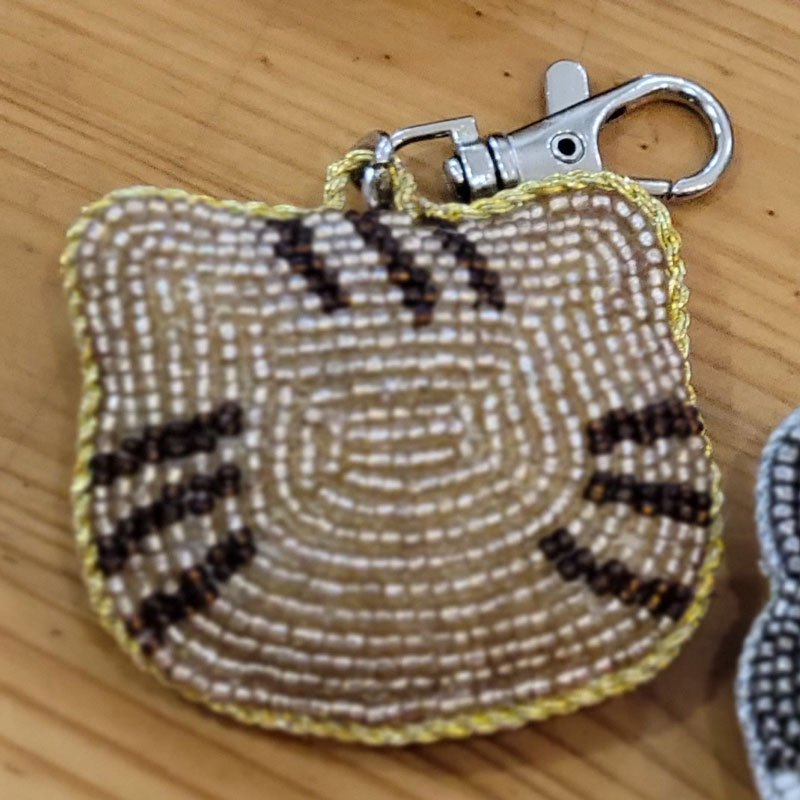 キーホルダー ビーズキーホルダー ねこ型 CAT キーチャーム