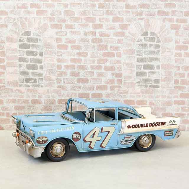 ブリキのおもちゃ ヴィンテージカー［DOUBLE DOOZER 47 LB