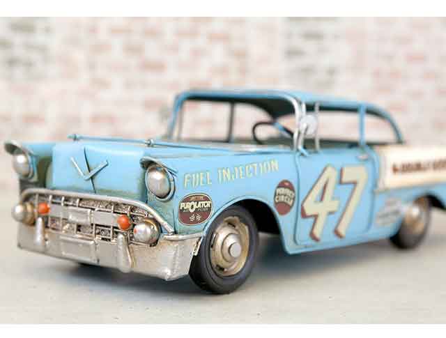 ブリキのおもちゃ ヴィンテージカー［DOUBLE DOOZER 47 LB